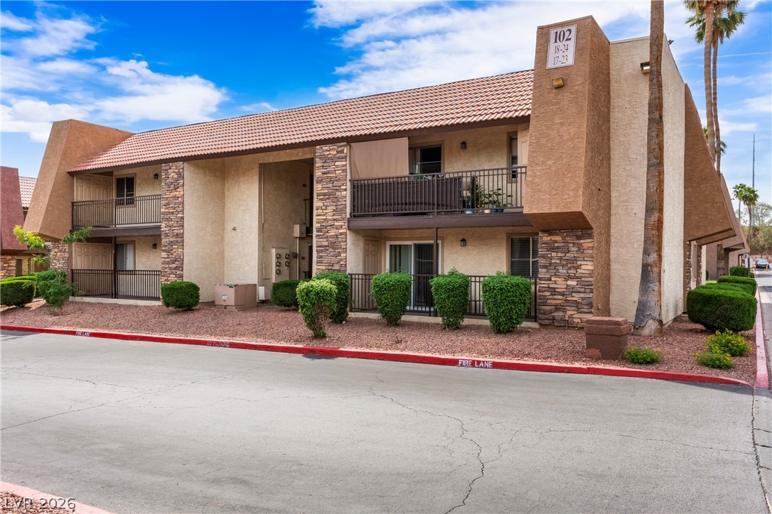 4370 Sandy River Drive 24