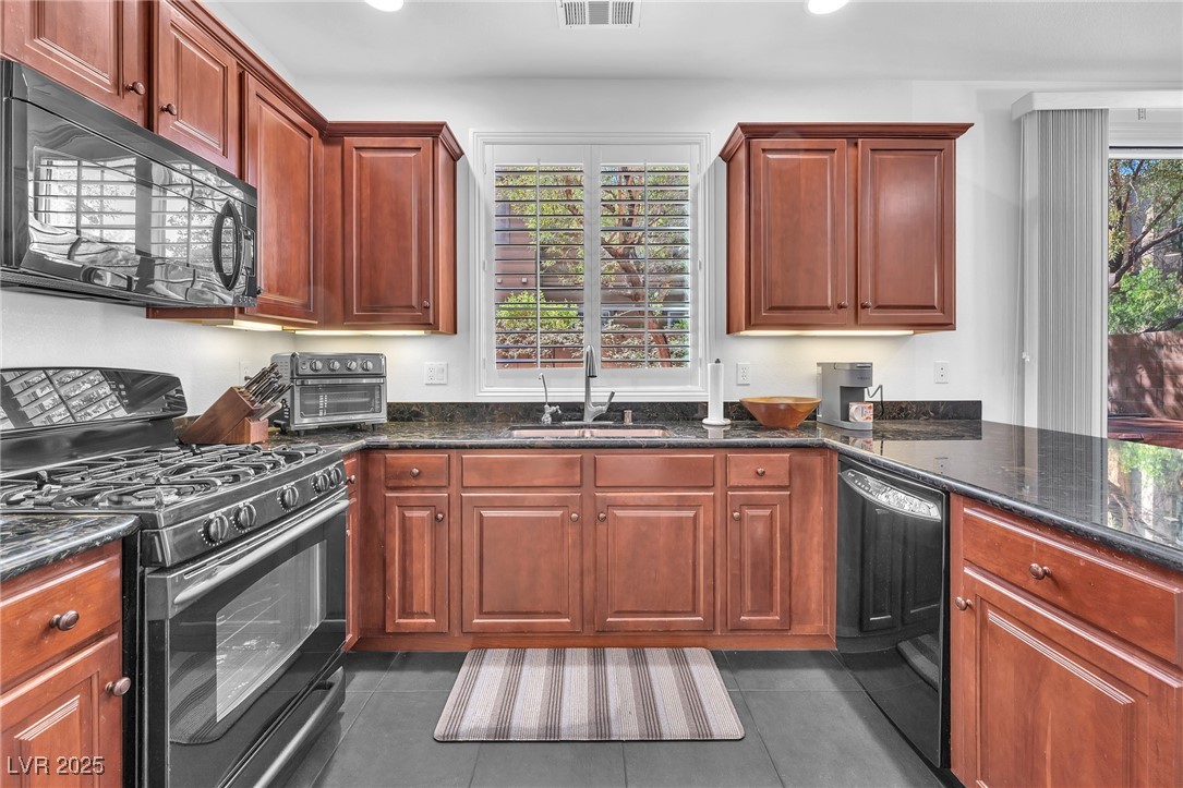 2435 Cordoba Bluff Court