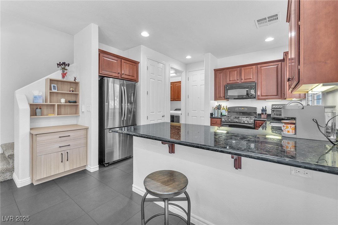 2435 Cordoba Bluff Court