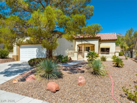 Townhouse For Sale - 2833 Breakers Creek Drive<br/> Las Vegas, NV 89134