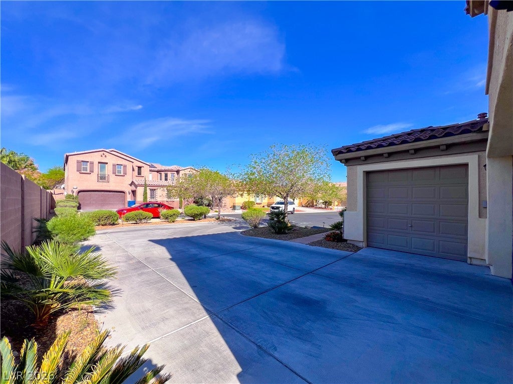 7868 Arroyo Glen Court