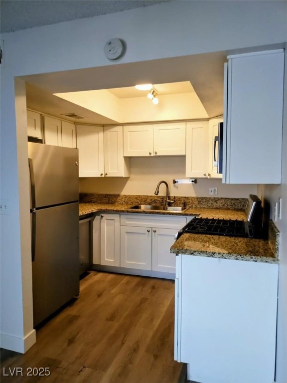 Las Vegas, Nevada 89119, United States, 3 Bedrooms Bedrooms, ,2 BathroomsBathrooms,Residential,Active,204319