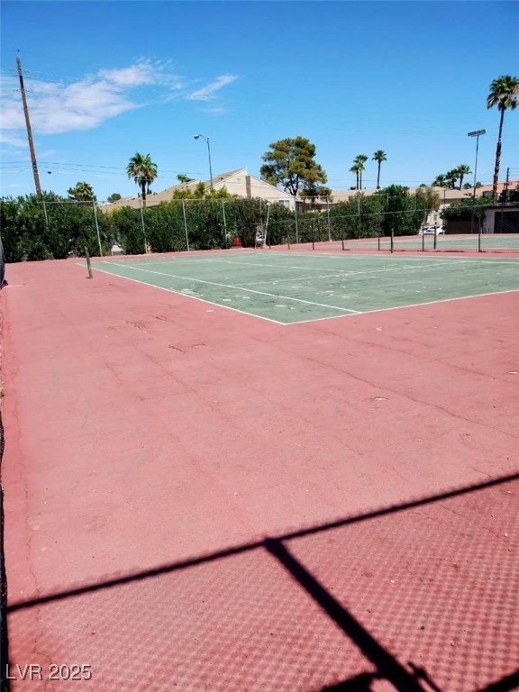 Las Vegas, Nevada 89119, United States, 3 Bedrooms Bedrooms, ,2 BathroomsBathrooms,Residential,Active,204319