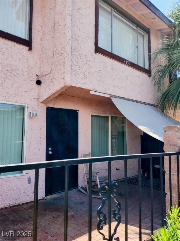 Las Vegas, Nevada 89119, United States, 3 Bedrooms Bedrooms, ,2 BathroomsBathrooms,Residential,Active,204319