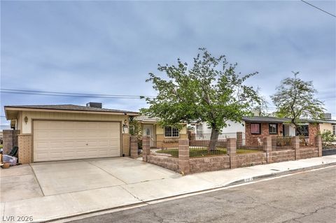 Photo of 613 Carpenter Drive, Las Vegas, NV 89107 (MLS # 2774367)
