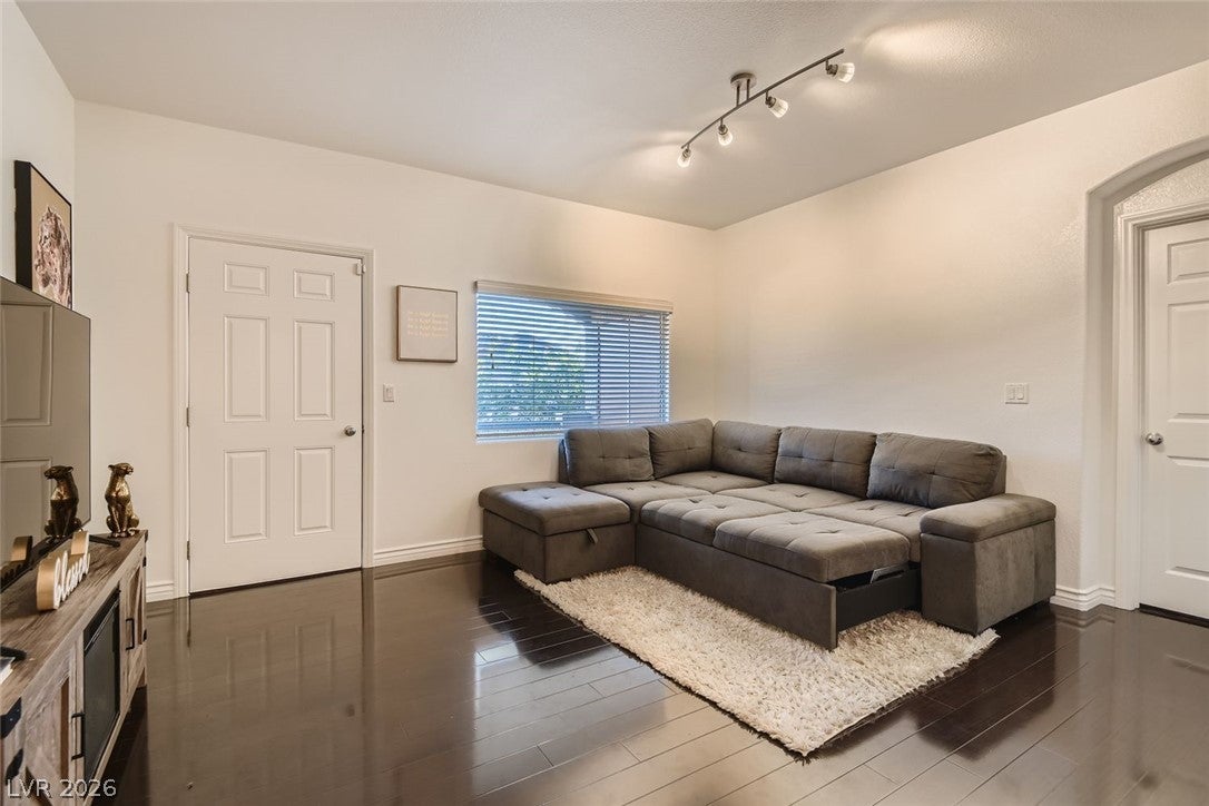 7701 W Robindale Road 265