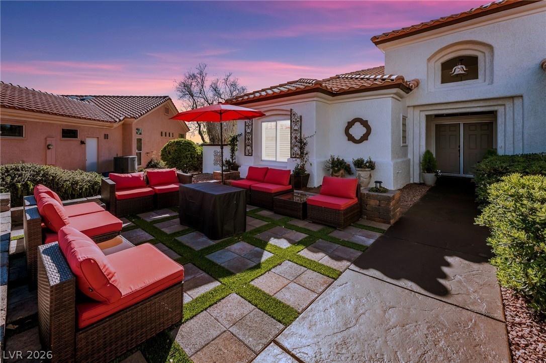 Properties 2 10001 Cresent Creek Drive