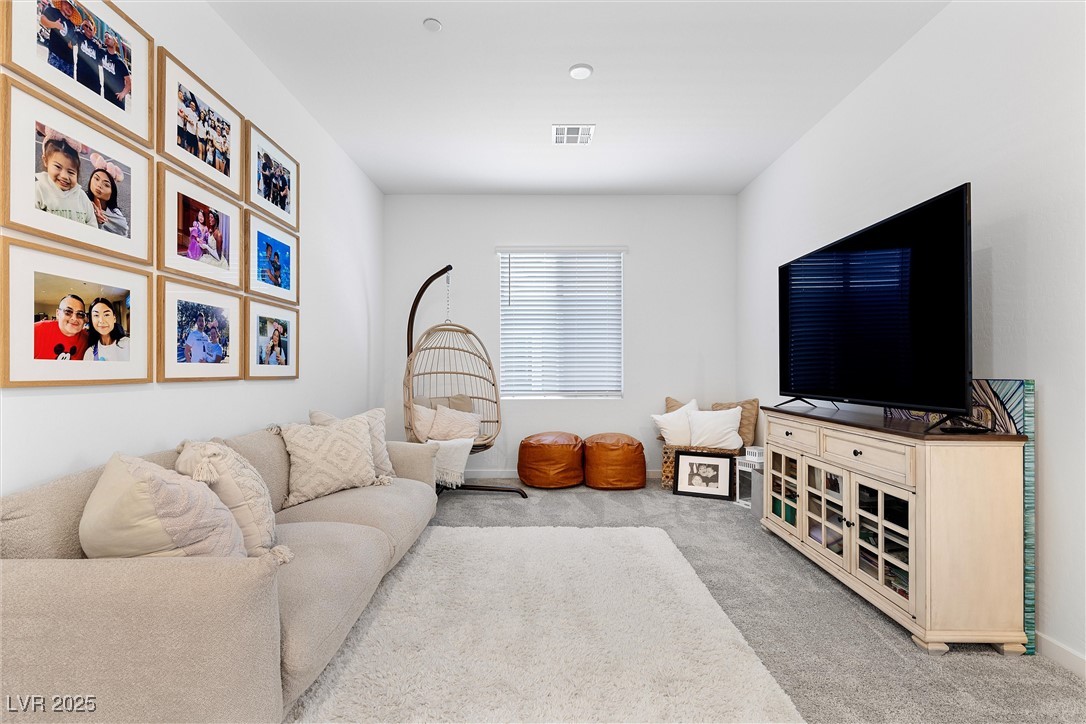 Henderson, Nevada 89011, United States, 3 Bedrooms Bedrooms, ,3 BathroomsBathrooms,Residential,Active,189233