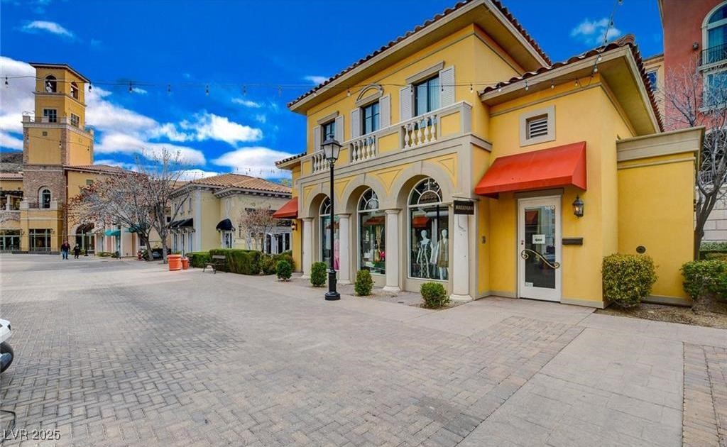 Henderson, Nevada 89011, United States, 3 Bedrooms Bedrooms, ,3 BathroomsBathrooms,Residential,Active,189233