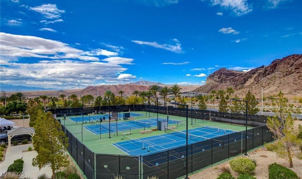 Henderson, Nevada 89011, United States, 3 Bedrooms Bedrooms, ,3 BathroomsBathrooms,Residential,Active,189233