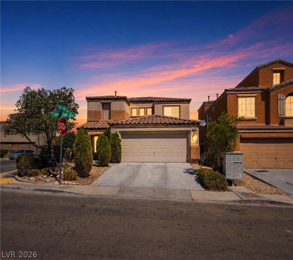 9060 Cedar Door Avenue