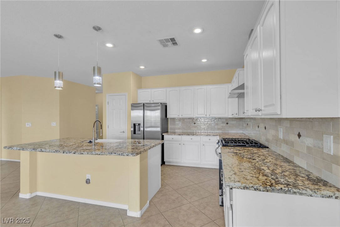 2256 Cordaville Drive, Henderson, Nevada image 8