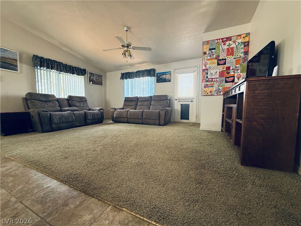895 Avenue K