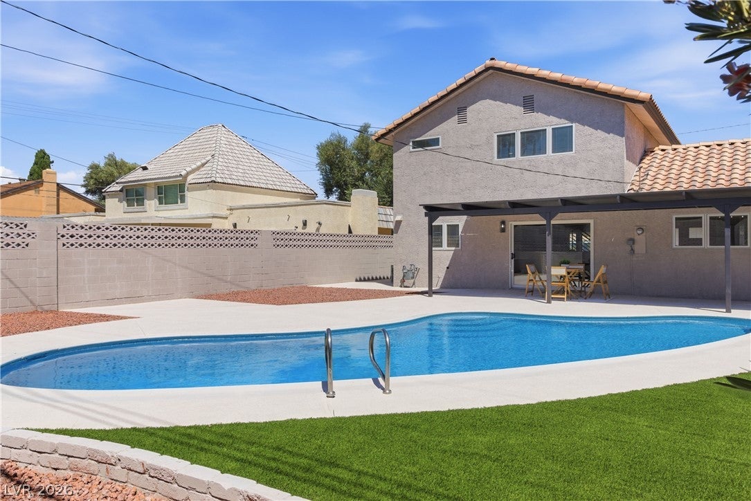 2000 Westlund Drive