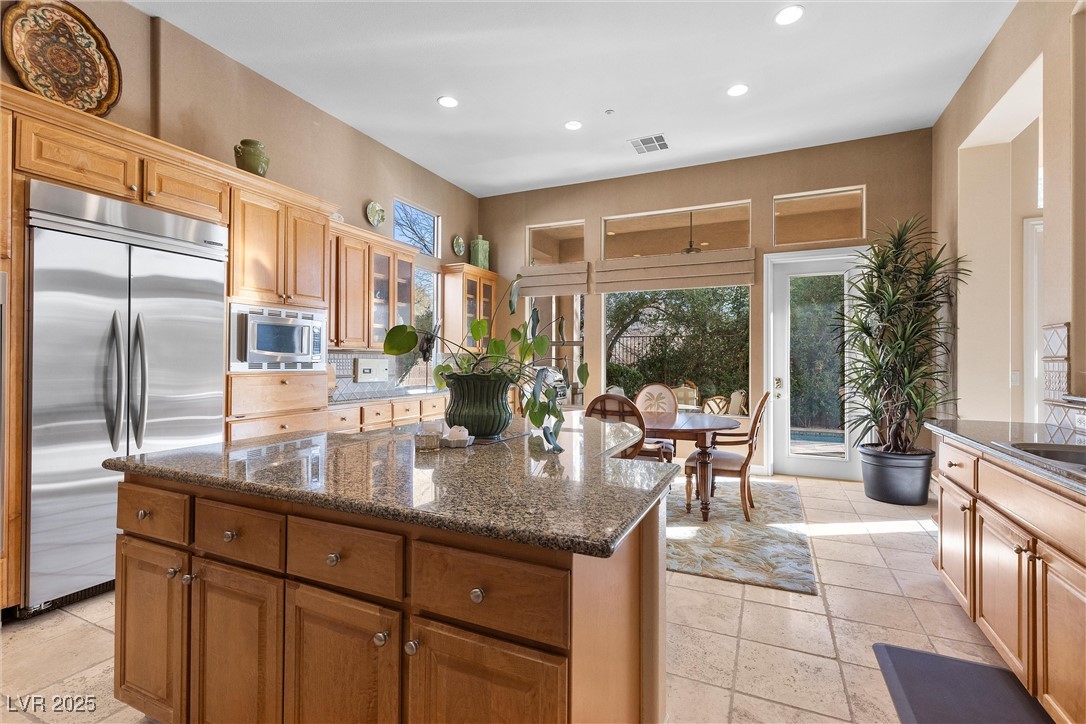 Henderson, Nevada 89011, United States, 3 Bedrooms Bedrooms, ,4 BathroomsBathrooms,Residential,Active,149379