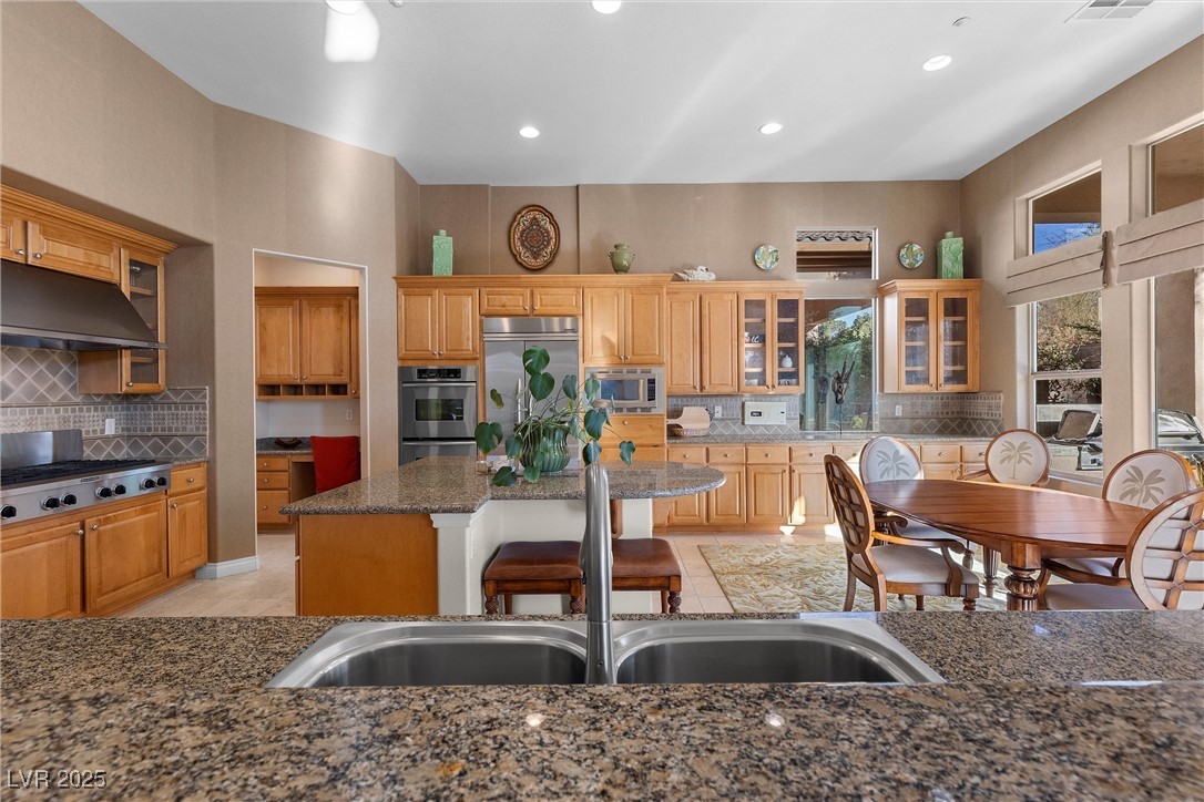 Henderson, Nevada 89011, United States, 3 Bedrooms Bedrooms, ,4 BathroomsBathrooms,Residential,Active,149379