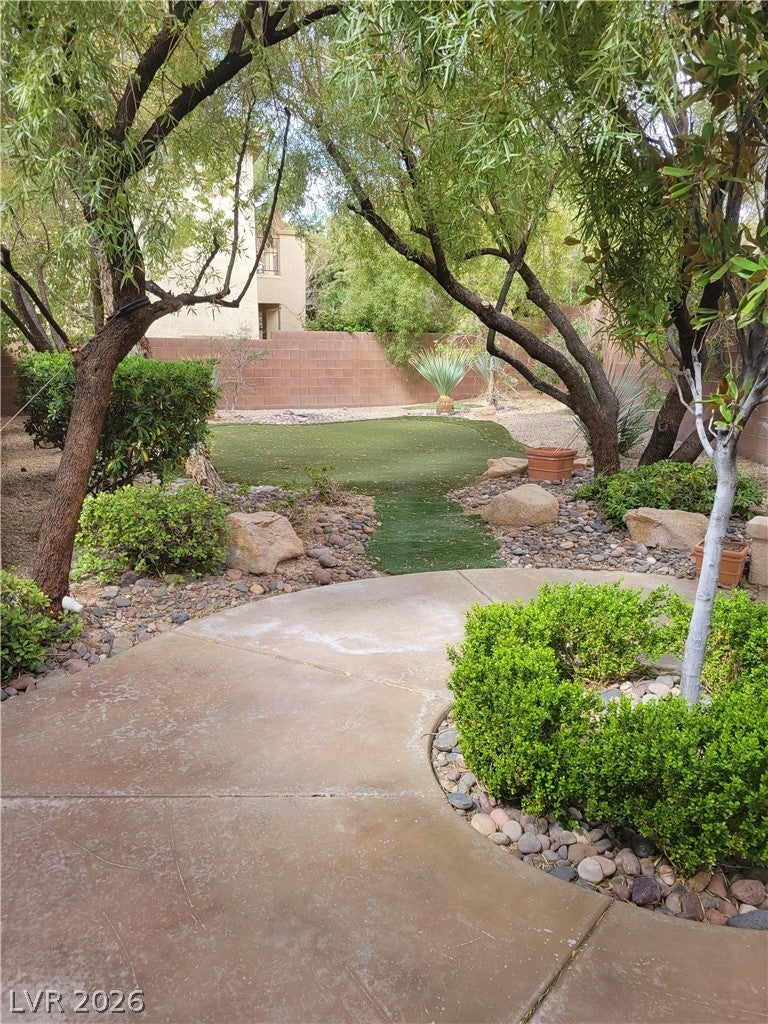11424 Valentino Lane