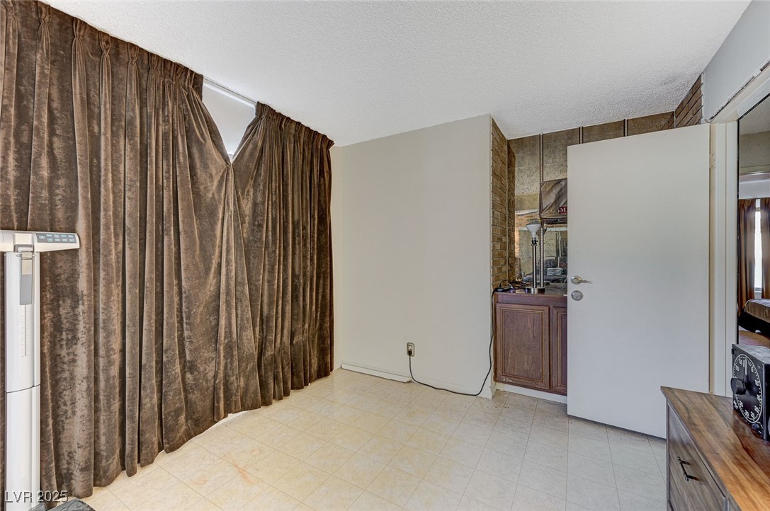 4768 W Montara Circle, Las Vegas, Nevada image 30