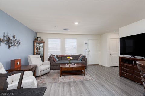 Townhouse For Sale - 1596 Foley Bay Drive<br/> Clark County, North Las Vegas, NV 89084