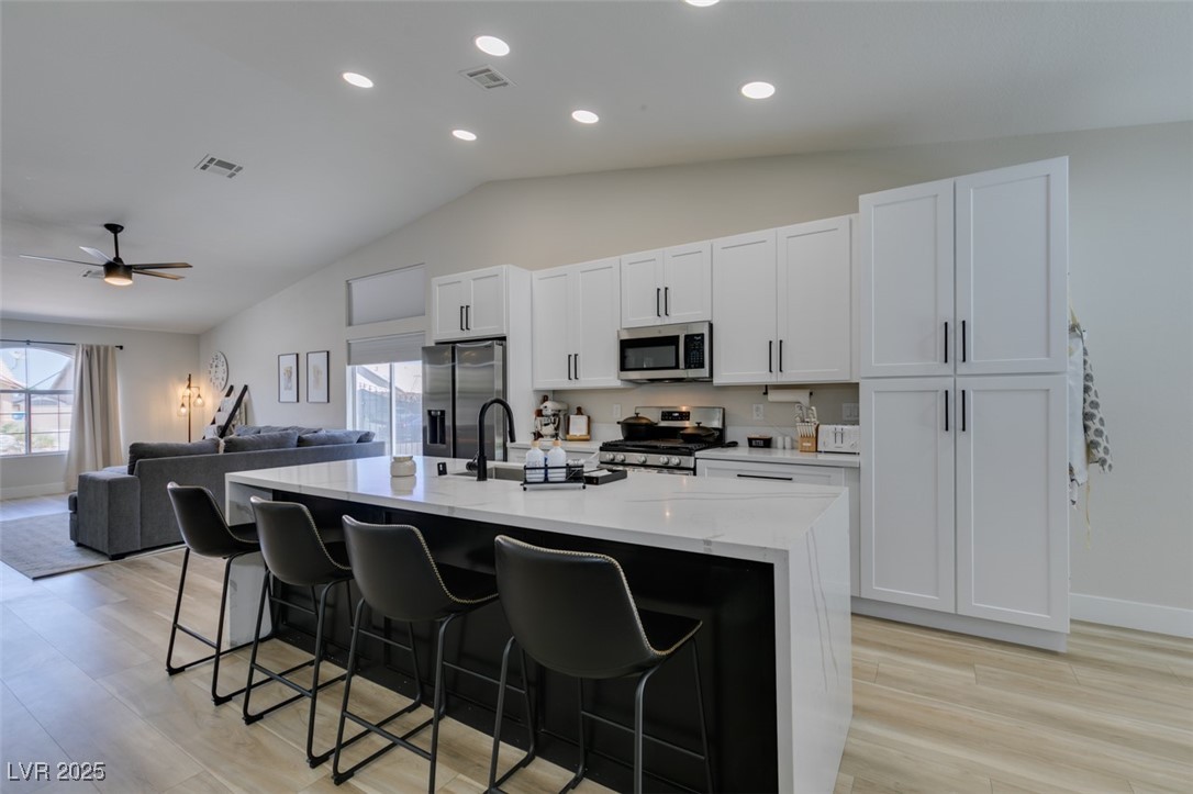 1673 Golden Vista Drive, Las Vegas, Nevada image 31