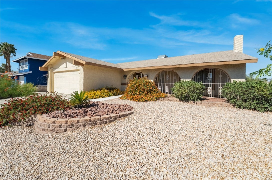 1784 Mapleton Lane