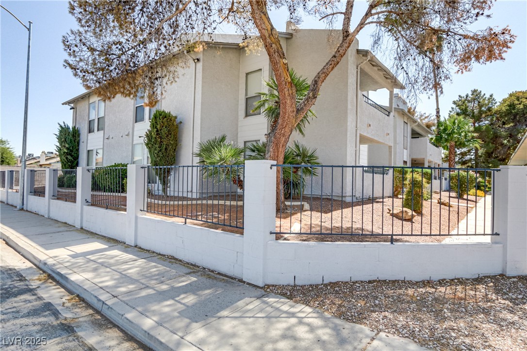 1649 Justin Circle #1649, Henderson, Nevada image 24