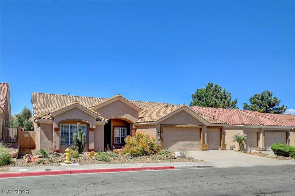 Photo of 223 Chestnut Ridge Circle, Henderson, NV 89012 (MLS # 2777238)