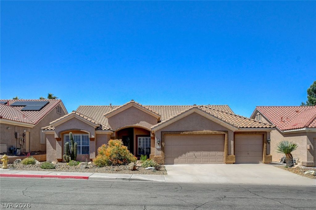 Photo of 223 Chestnut Ridge Circle, Henderson, NV 89012 (MLS # 2777238)