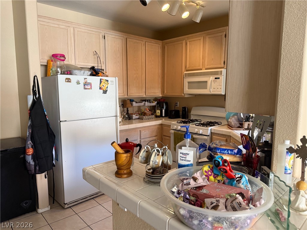 75 N Valle Verde Drive 1421