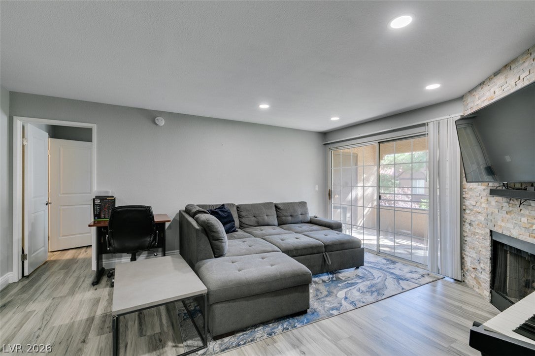 2200 S Fort Apache Road 2132