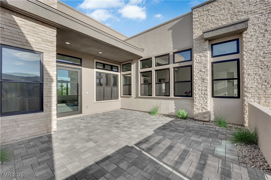 4792 Outlook Peak Street