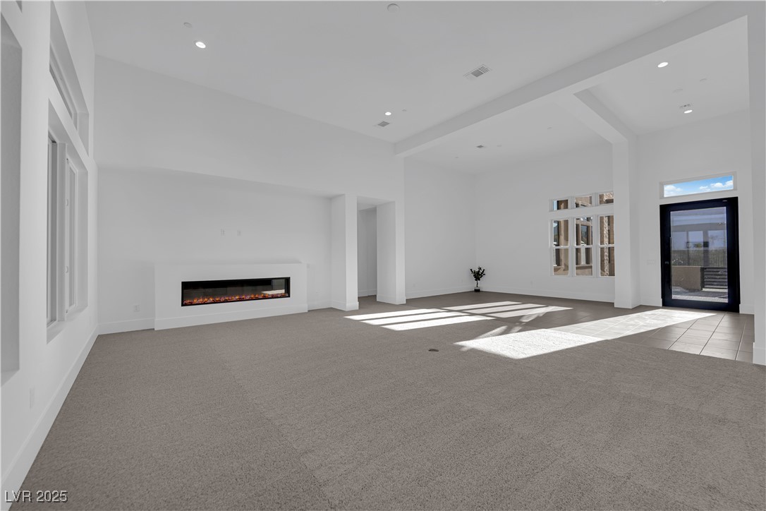 4792 Outlook Peak Street