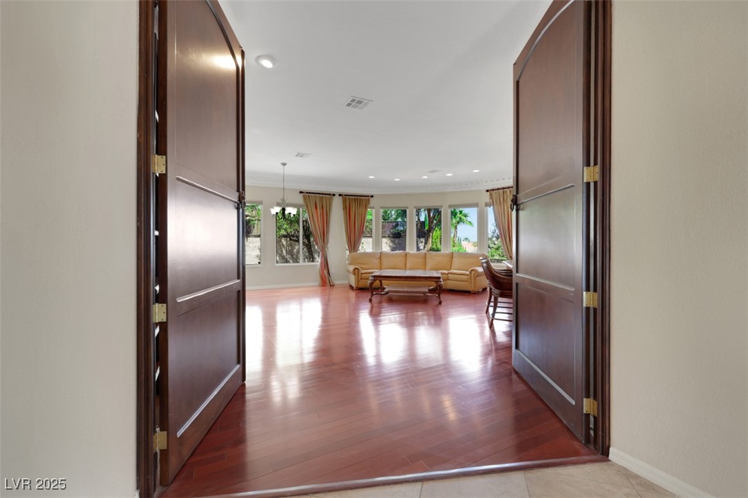 2175 Sandstone Cliffs Drive, Henderson, Nevada image 14