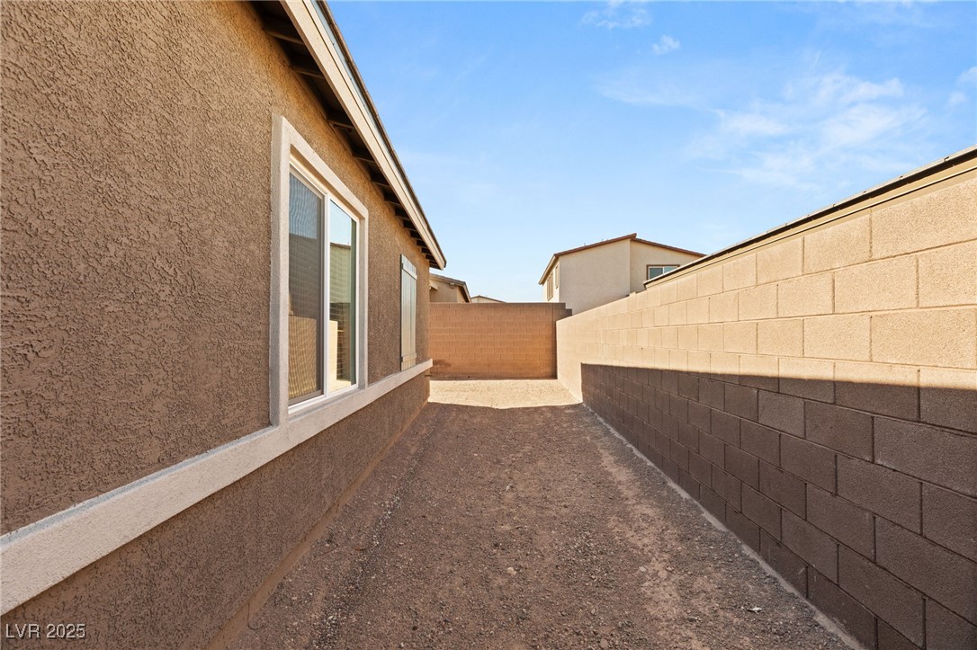 283 Fossil Falls Street, Henderson, Nevada image 39