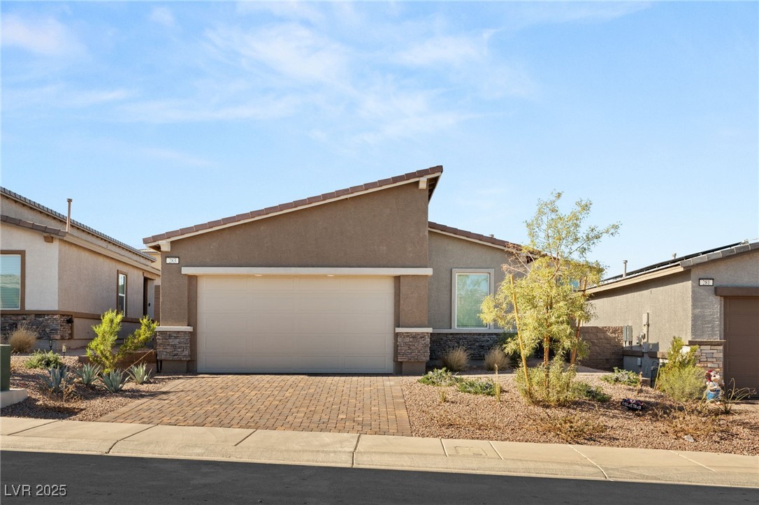 283 Fossil Falls Street, Henderson, Nevada image 1