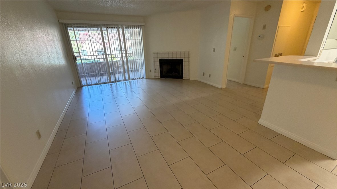 2200 S FORT APACHE Road 2248