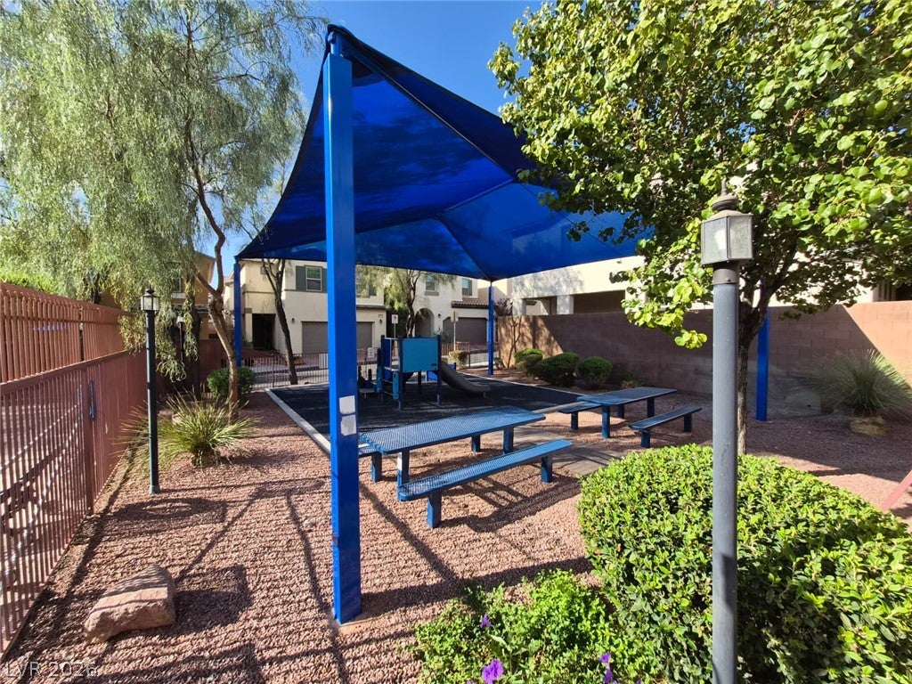 7563 Swan Cove Court