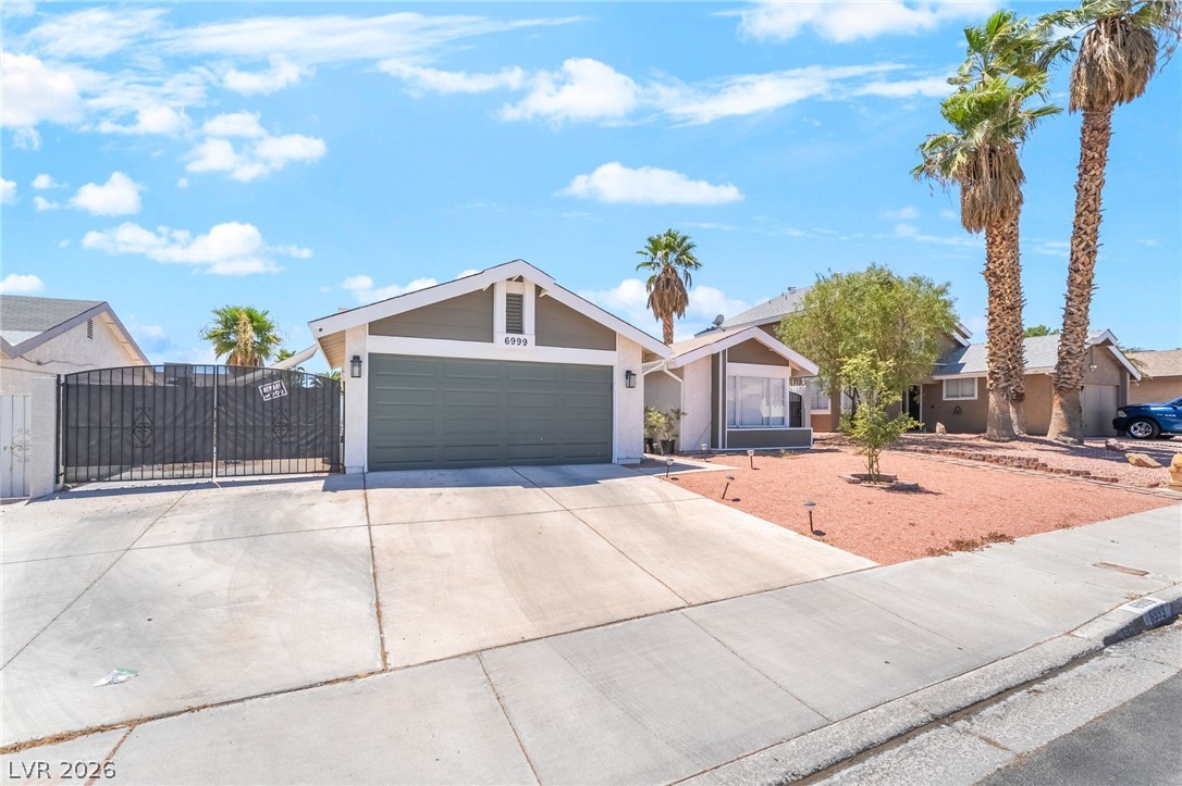 6999 Mountain Moss Drive