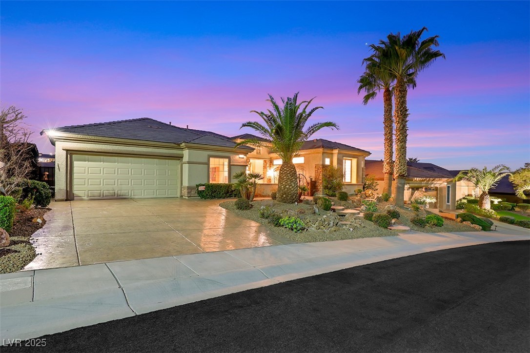 2062 Dipinto Avenue, Henderson, Nevada image 5