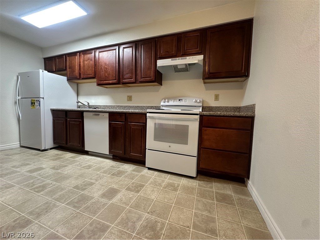4320 Sandy River Drive 96