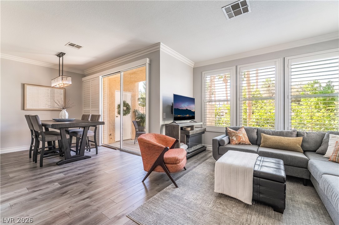 251 S Green Valley Parkway 5612