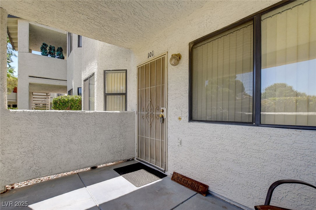 2701 Beaver Creek Court 101