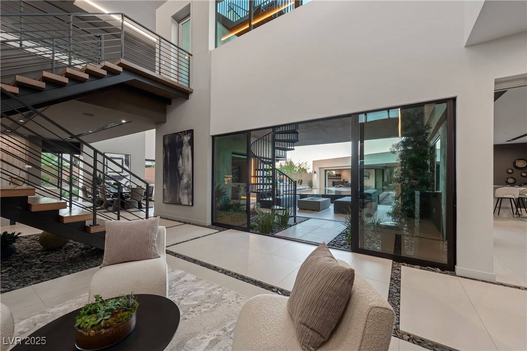 2655 Juniper Branch Street