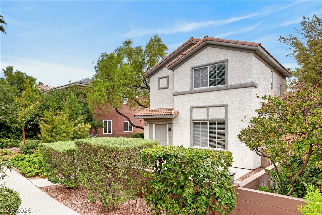 9917 Via Toro Avenue