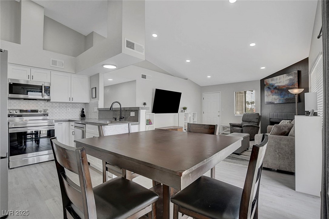 1575 W Warm Springs Road #1124, Henderson, Nevada image 9