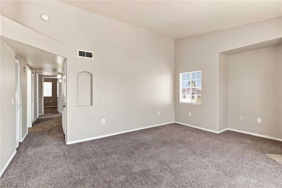 3318 N Decatur Boulevard 2096