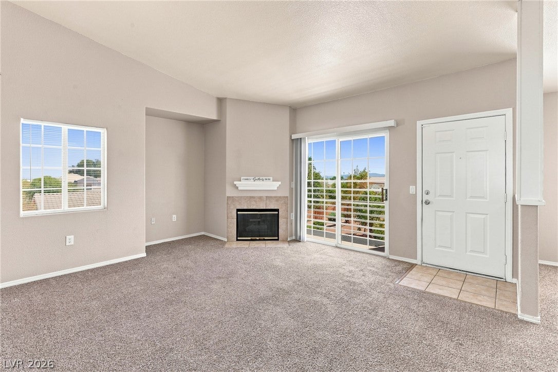 3318 N Decatur Boulevard 2096