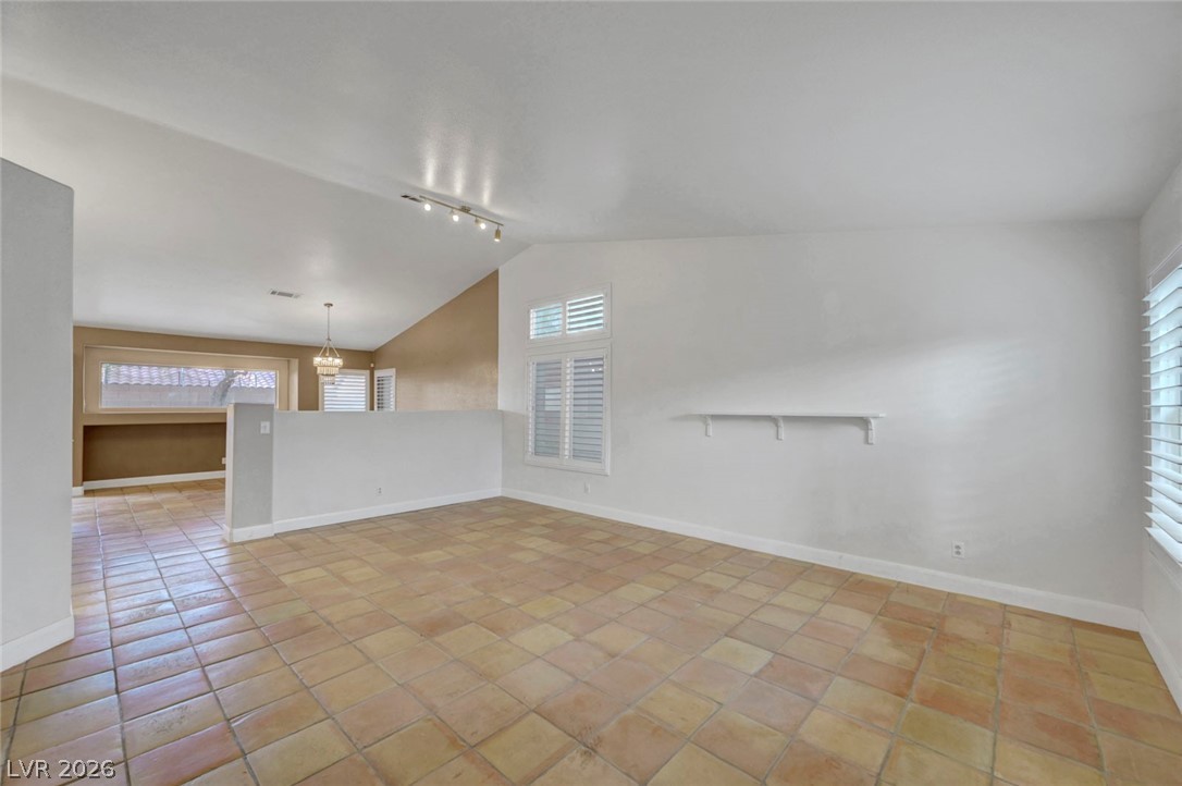 1044 Kennebunk Circle