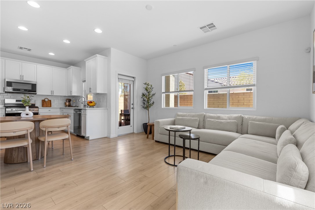 409 Desert Cadence Street