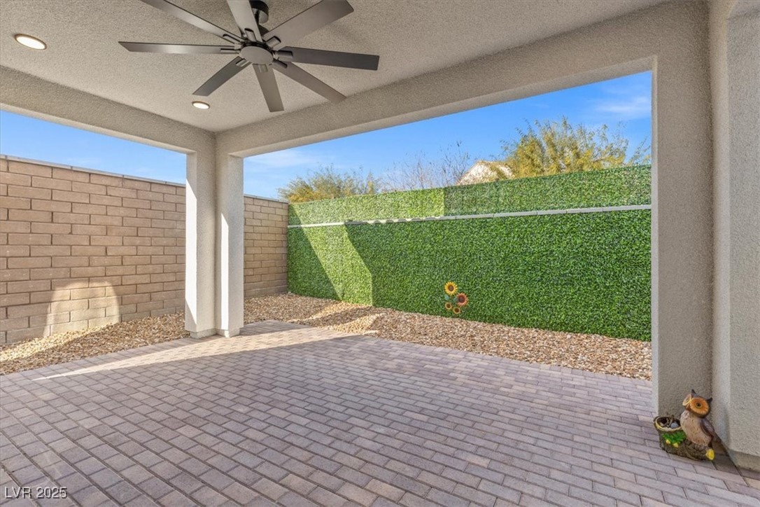 6833 Desert Finch Street, North Las Vegas, Nevada image 39